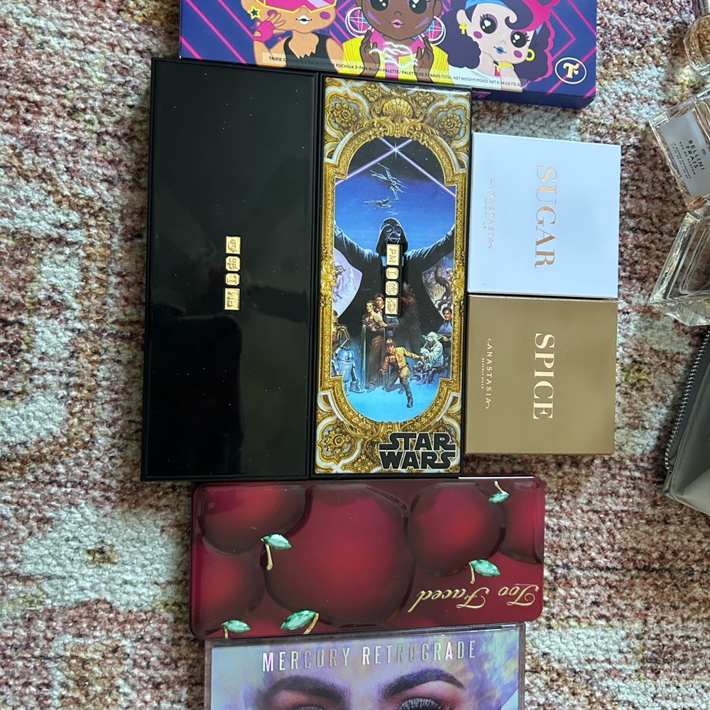 Makeup lot